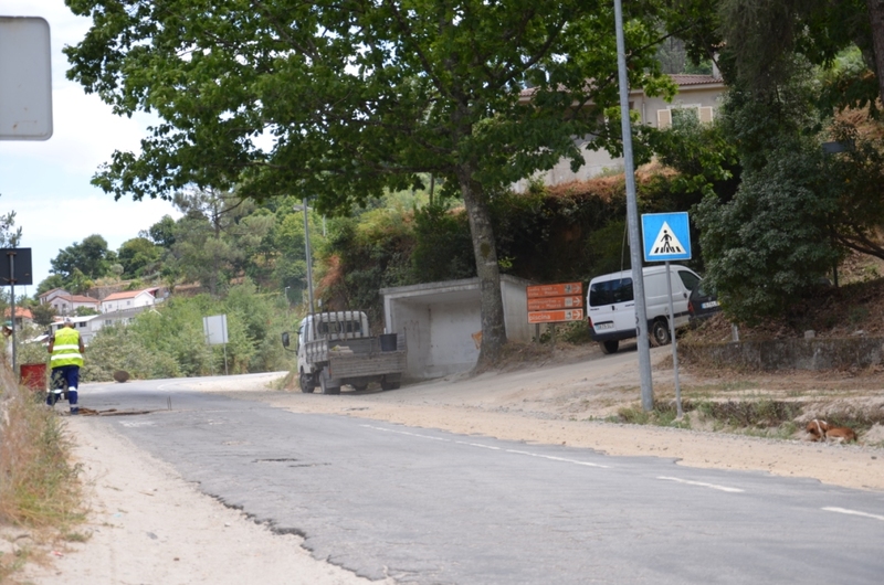 Obra de repavimentação da Rua Francisco Botelho