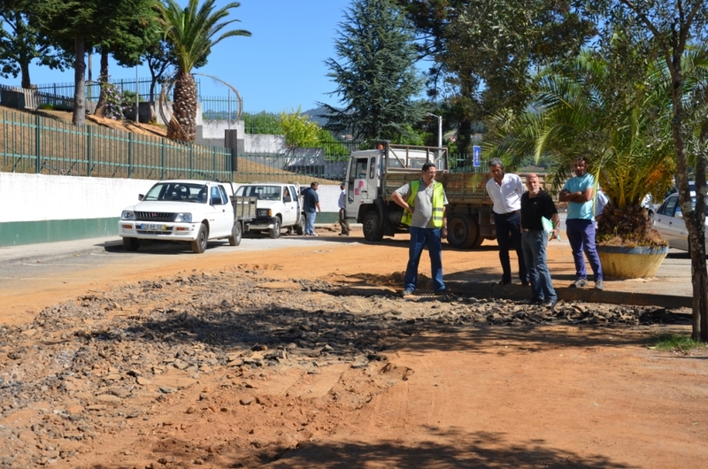 Fazendo obra