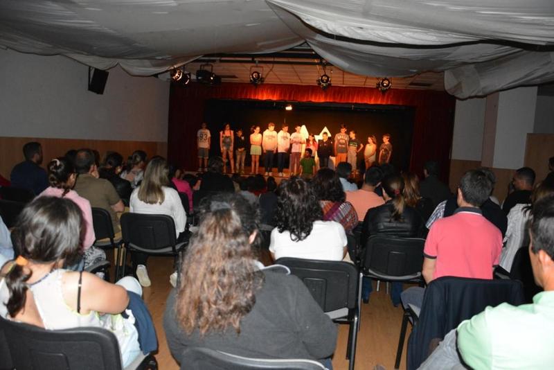 «A Brincar é que a gente se entende»