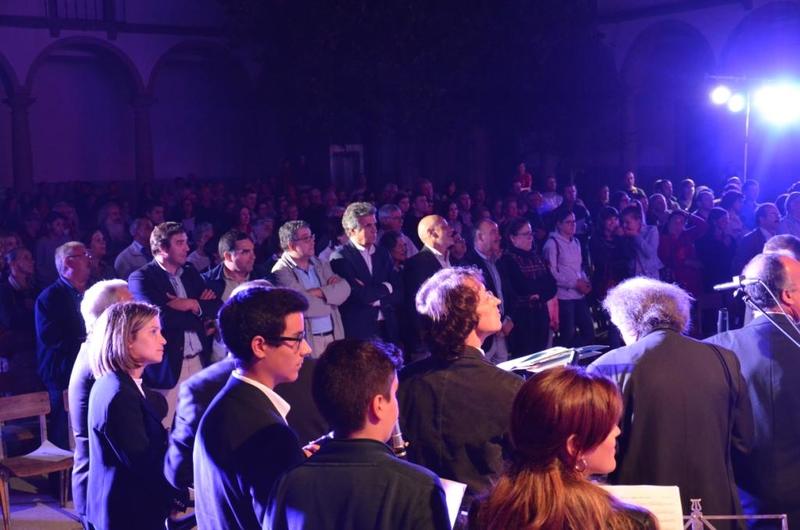  Teatro «A Primeira Viagem