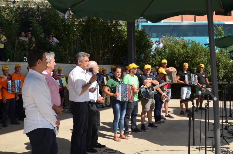 Jogos sem Fronteiras e Encontro de Concertinas animaram Feira dos Produtos Locais