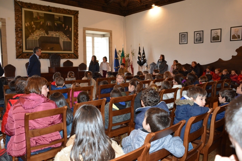 Crianças do Arco de Baúlhe