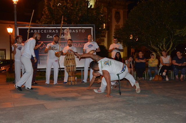 Patinagem Artística e Capoeira