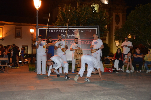 Patinagem Artística e Capoeira