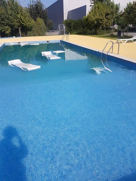 Vandalismo na Piscina Descoberta de Cavez
