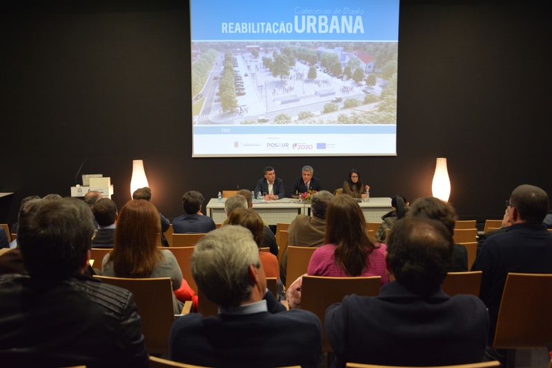 Leia mais sobre Espaço público renovado, mais moderno e mais cómodo