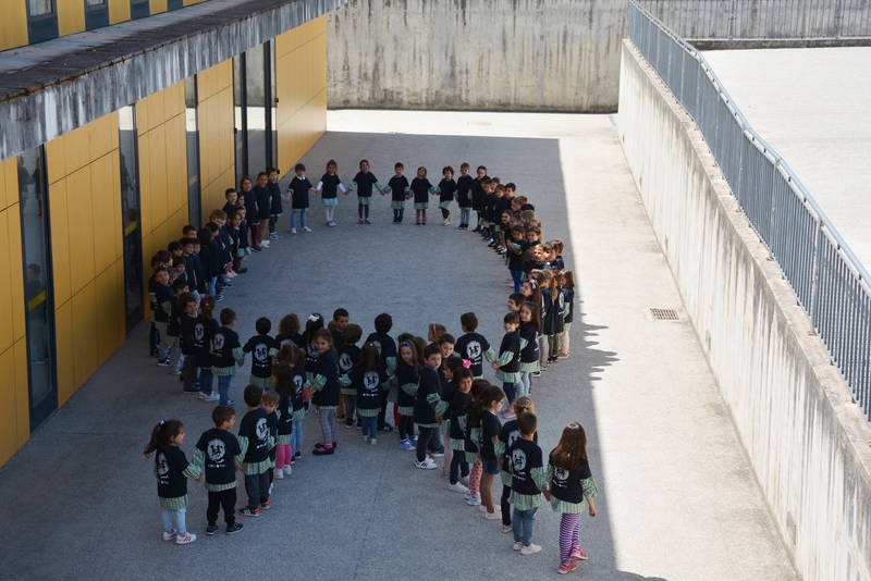 Leia mais sobre «Laço Humano» encerra mês dedicado à prevenção dos maus tratos na infância