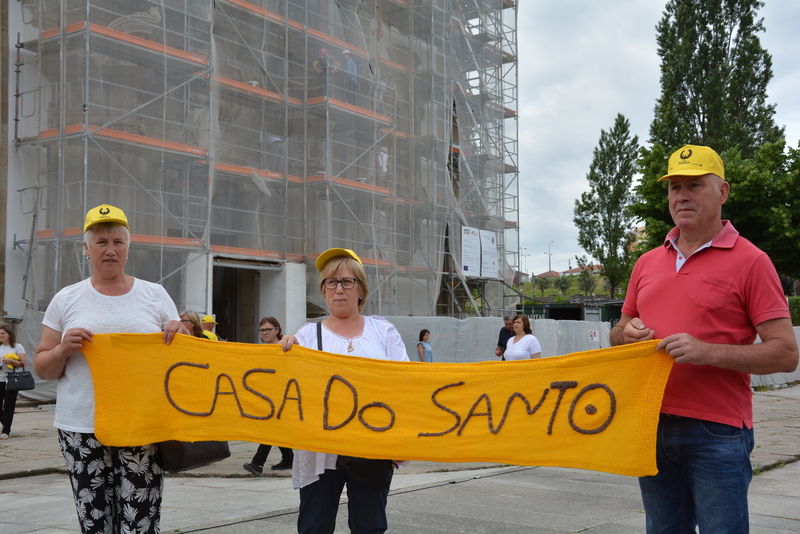 «Dá Lã... Um Abraço ao Mosteiro»