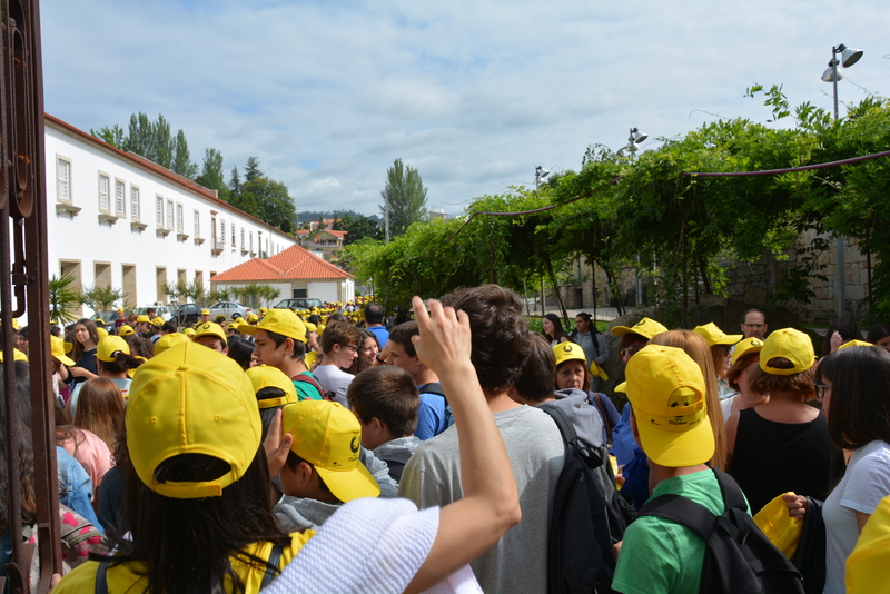 «Dá Lã... Um Abraço ao Mosteiro»