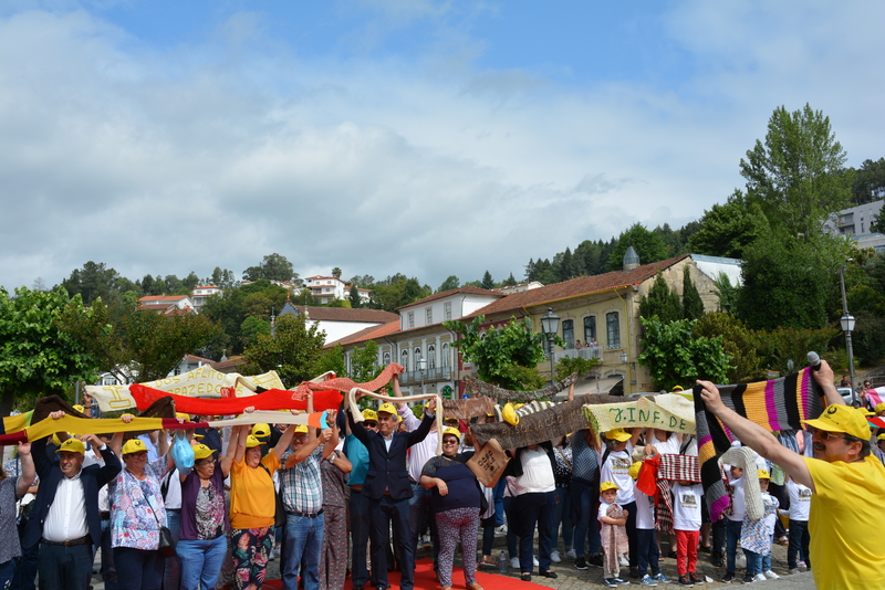 «Dá Lã... Um Abraço ao Mosteiro»