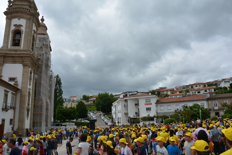 «Dá Lã... Um Abraço ao Mosteiro»