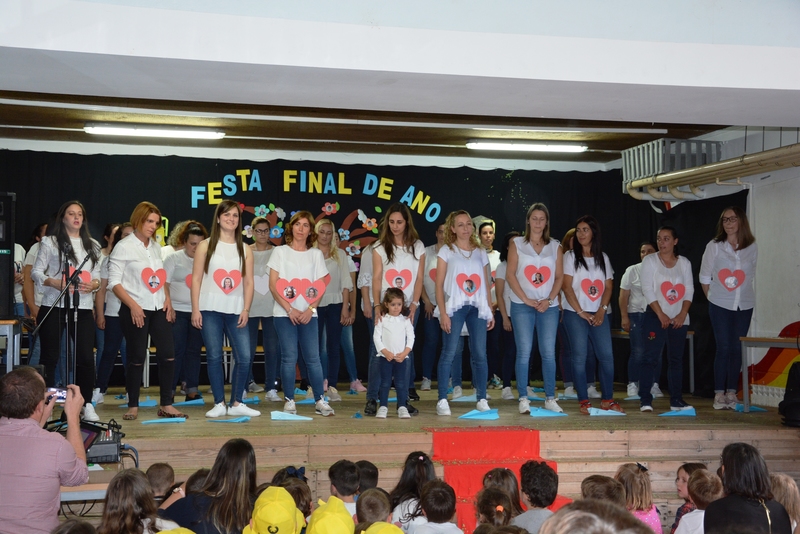 Leia mais sobre Termina em festa o ano letivo na Escola Básica do Arco de Baúlhe