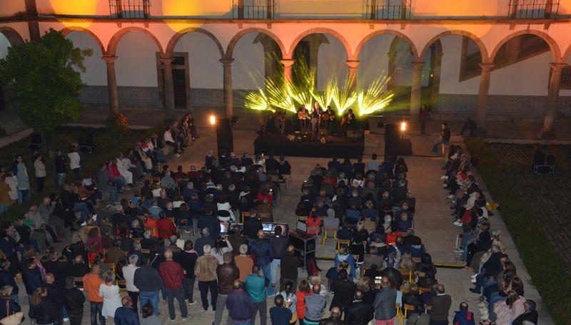 Noite de Fado com Nuno da Câmara Pereira