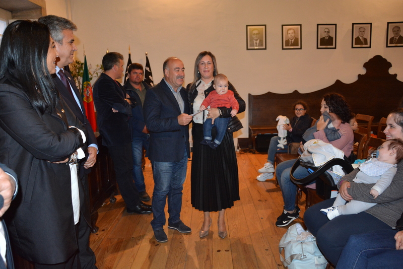 Apoios à natalidade