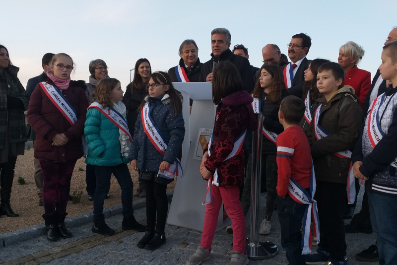 Leia mais sobre Inauguração da «Rotunda de Cabeceiras de Basto» em Sury-le-Comtal