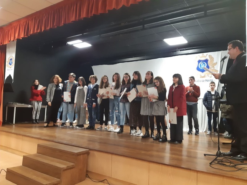 Diplomas de Mérito