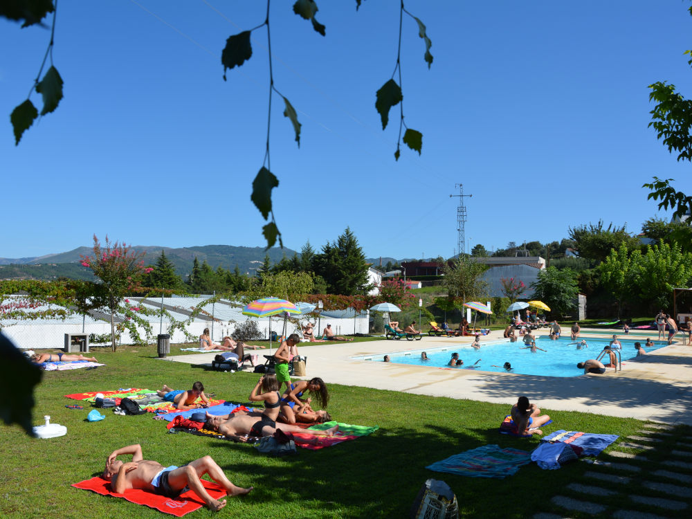 Piscina Descoberta do Arco de Baúlhe