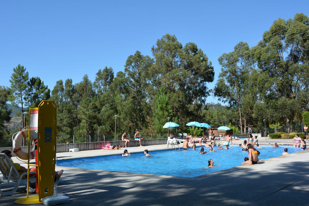 Piscina Municipal Descoberta de Refojos