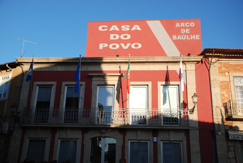 Casa do Povo do Arco de Baúlhe