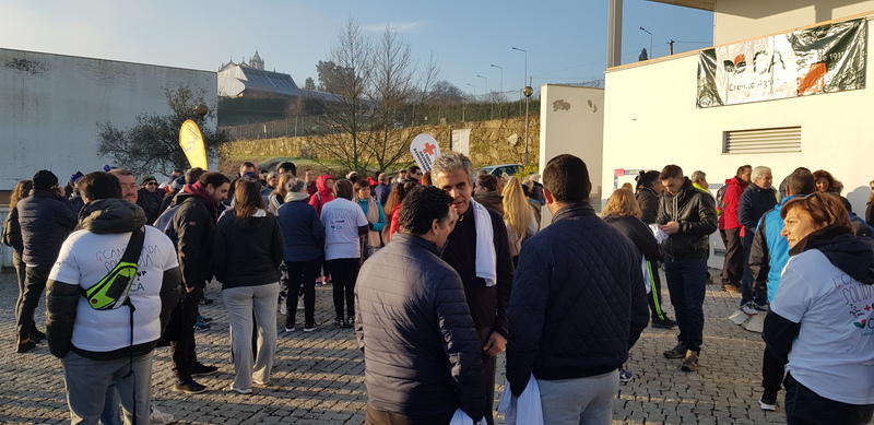 Caminhada solidária