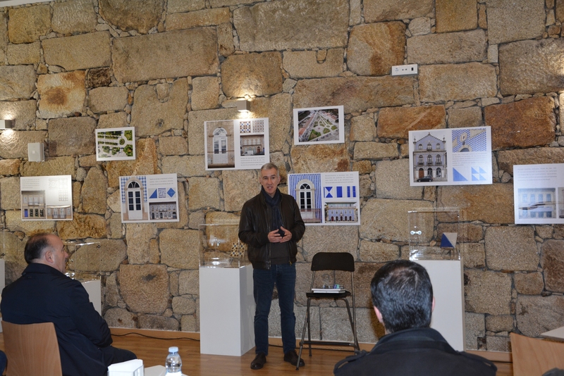 Exposição «Azulejos da nossa Praça»