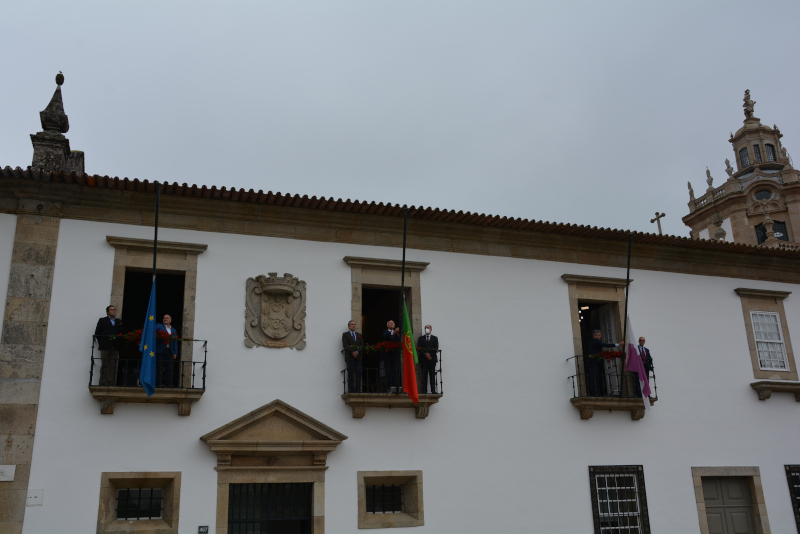 25 de abril