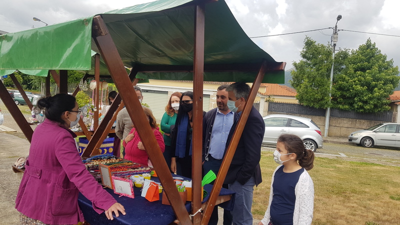 Presidente da Câmara visitou «Feirinha do Arco»