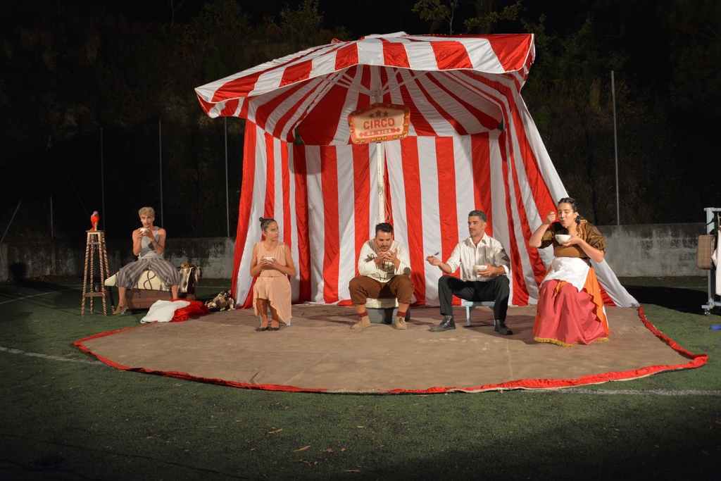 «CIRCO LAR»