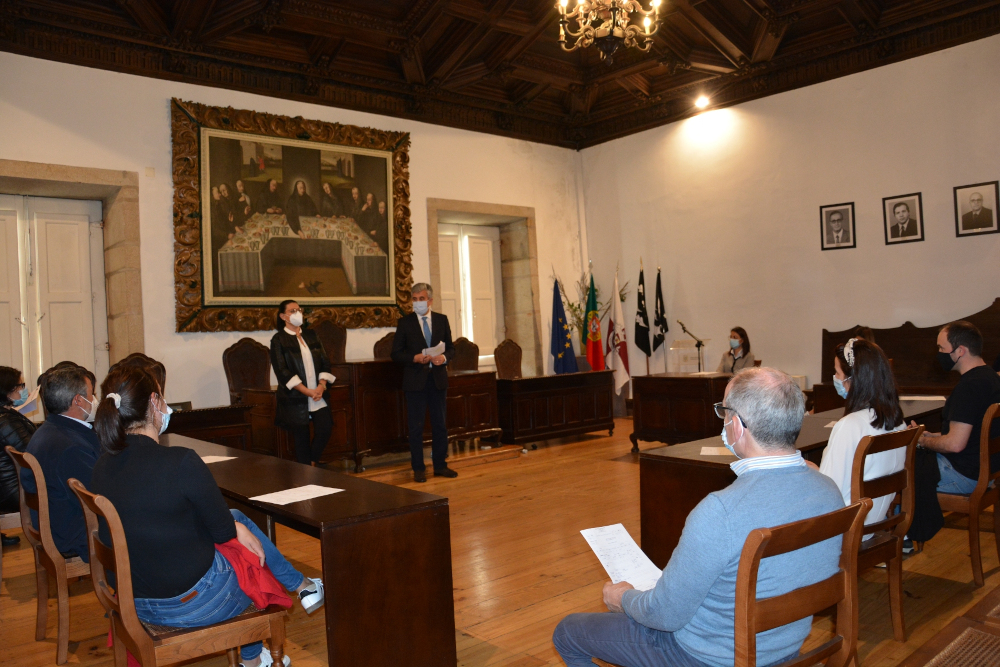 46 apoios