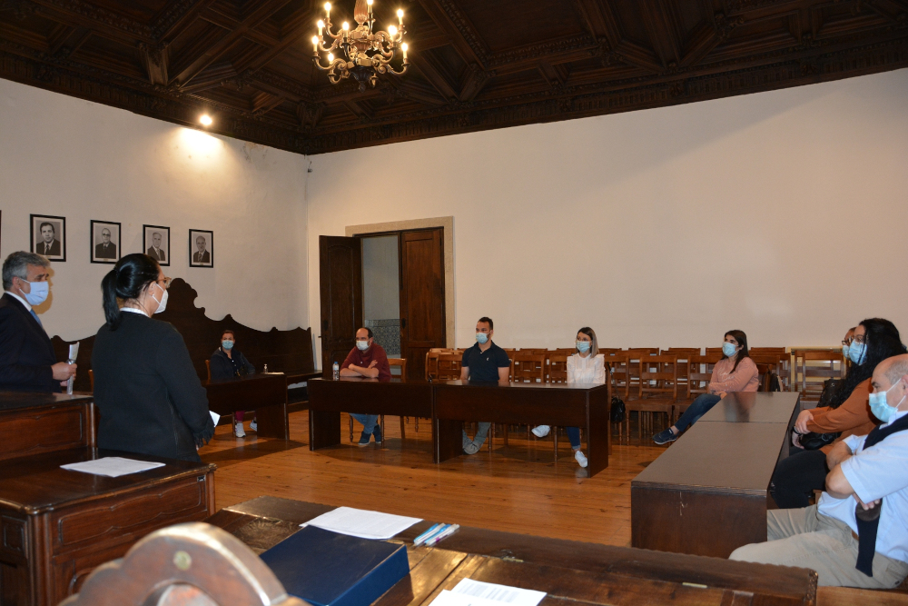46 apoios