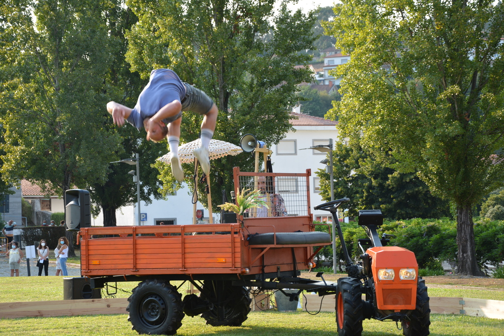 Projeto De Volta à Praça trouxe três espetáculos circenses a Cabeceiras de Basto.