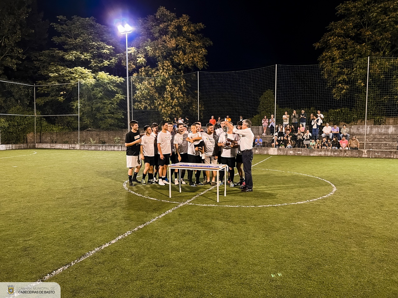 Leia mais sobre Presidente da Câmara na final do torneio de futsal