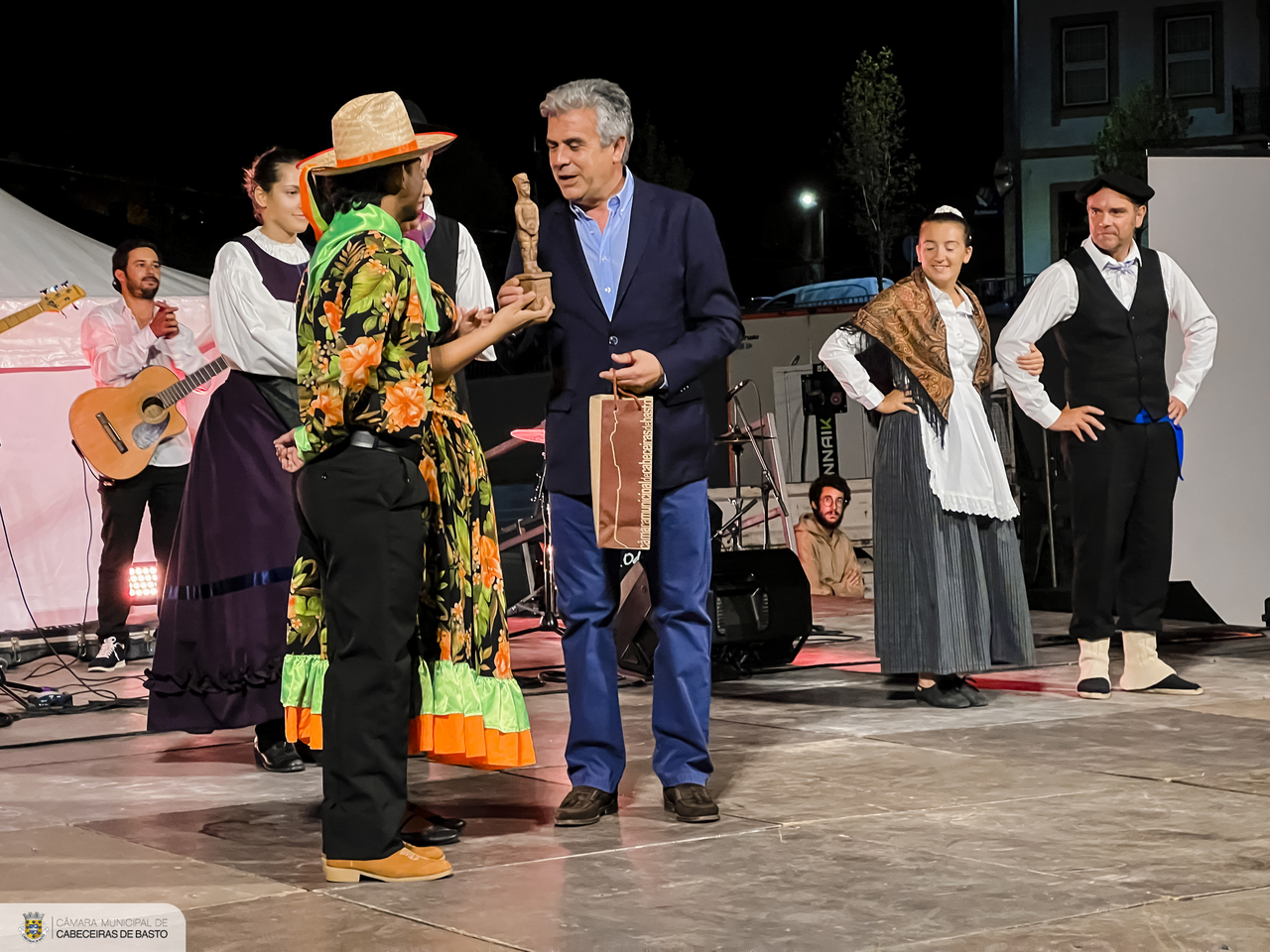 Arco de Baúlhe ‘dançou’ ao ritmo do FestIn Folk Corredoura