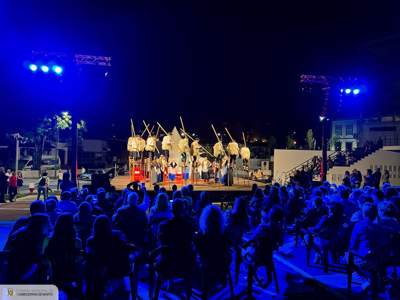 Arco de Baúlhe ‘dançou’ ao ritmo do FestIn Folk Corredoura