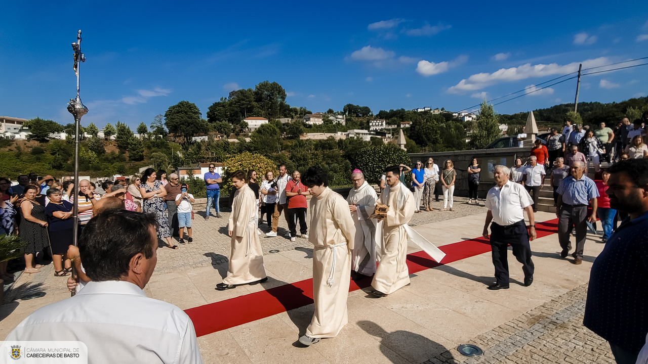 Inauguração e bênção da Igreja de S. Tiago da Faia