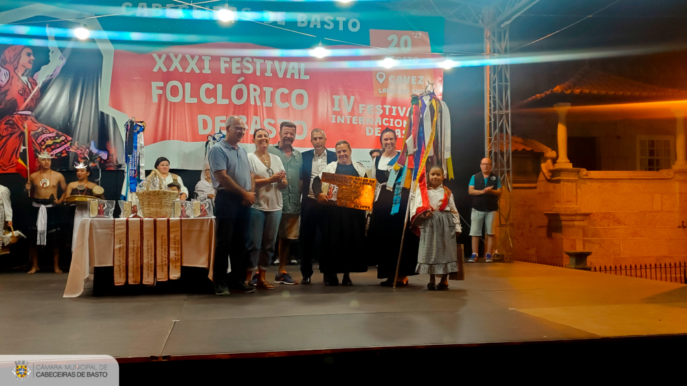 Cinco grupos abrilhantaram XXXI Festival Folclórico de Basto/IV Festival Internacional de Basto