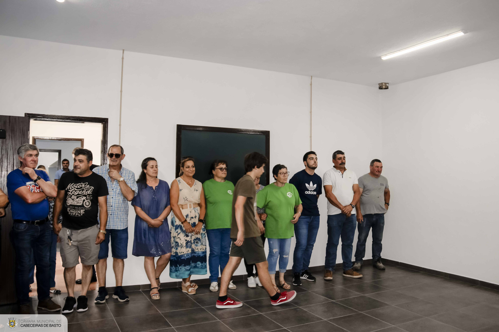 Antiga escola de Asnela