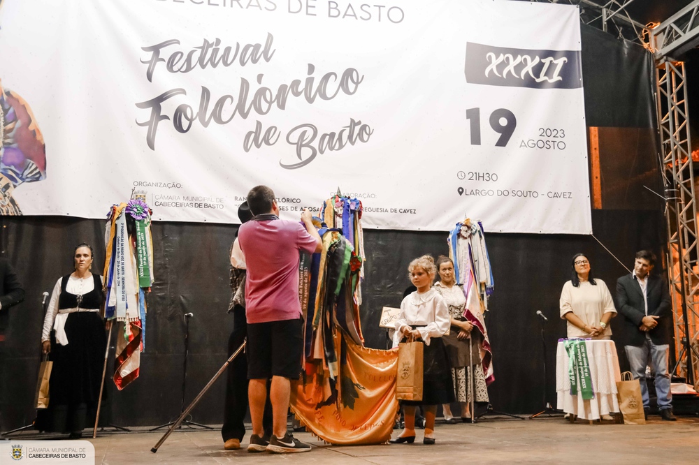 Festival Folclórico de Basto juntou cinco grupos em Cavez