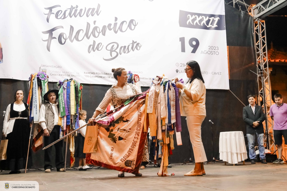 Festival Folclórico de Basto juntou cinco grupos em Cavez