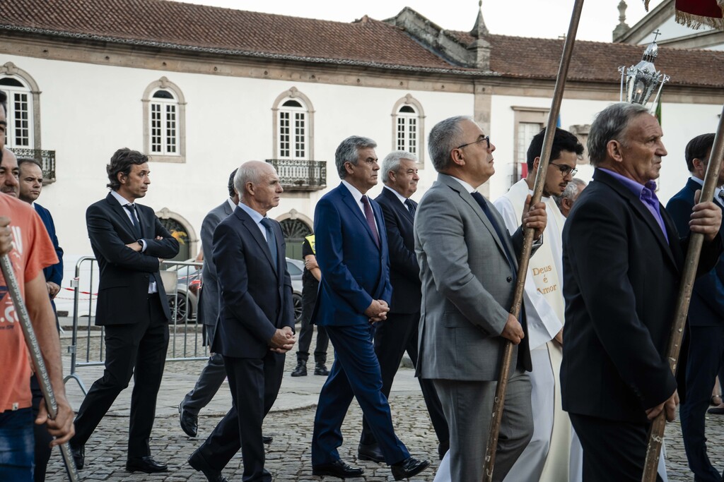 Procissão em Honra de S. Miguel