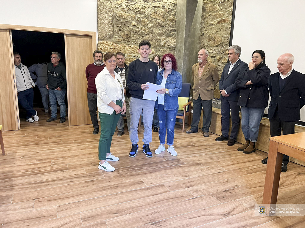 Apoios às famílias