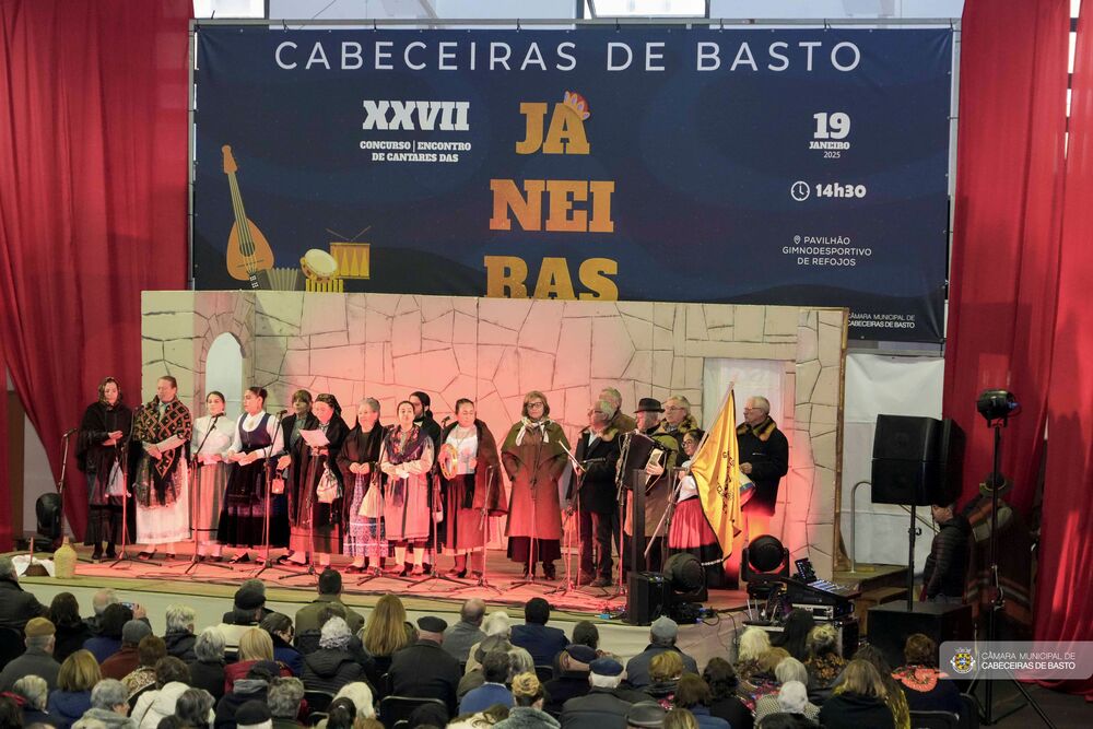 Leia mais sobre Cantadores do Grupo Desportivo de Cavez vencem 27.º Concurso de