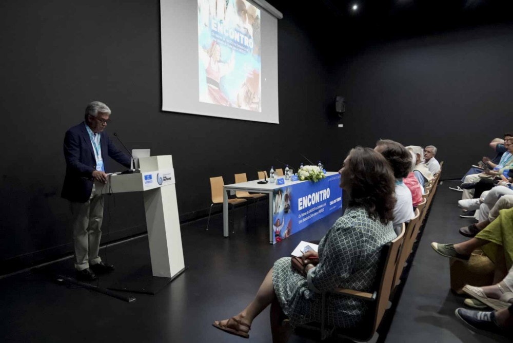 Leia mais sobre Presidente da Câmara abriu Encontro UNESCO