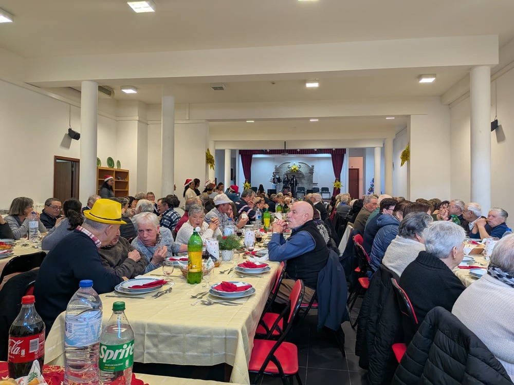 Junta de Freguesia de Cavez juntou seniores em convívio natalício