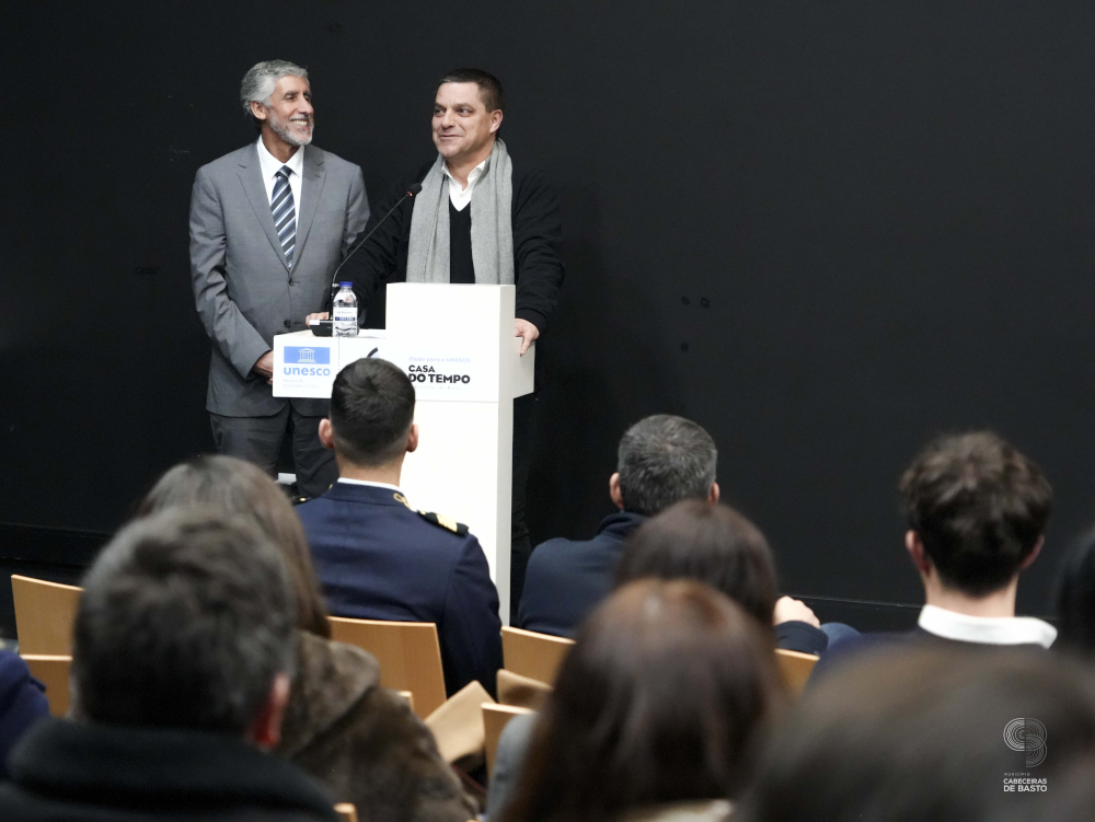 Novo grafismo quer afirmar «imagem mais moderna e reconhecível»